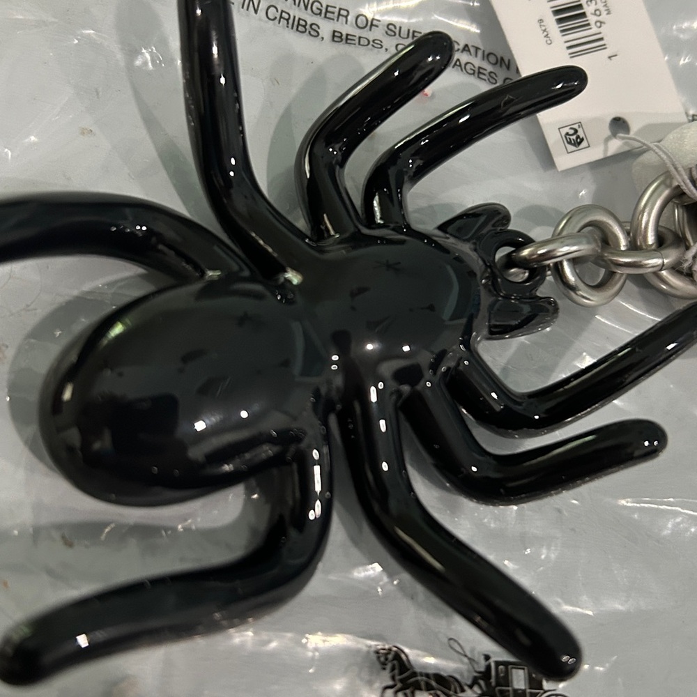 NWT Coach Enameled Spider Bag Charm PRICE FIRM!!!!!!no offers accepted on this - Picture 5 of 7